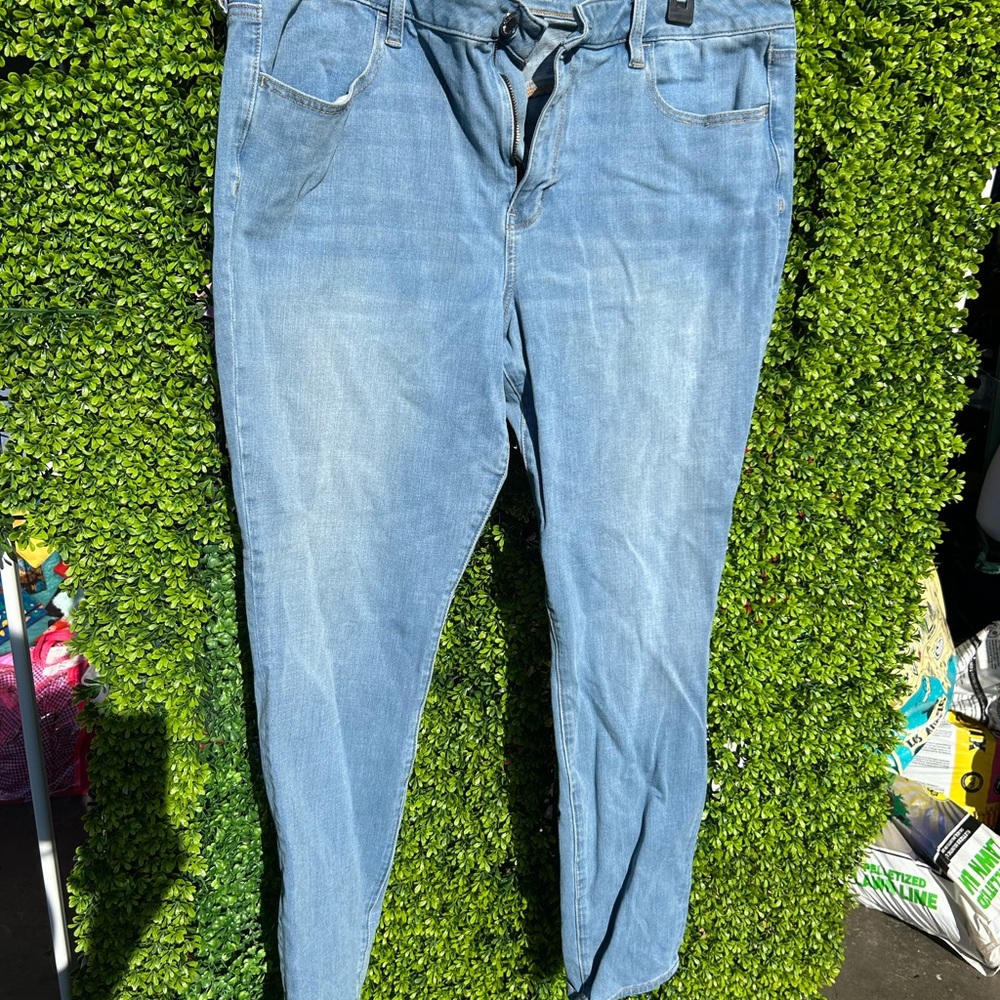 Classic Blue Women's Jeans